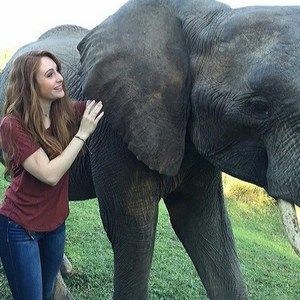 Meet your Posher, Brynne